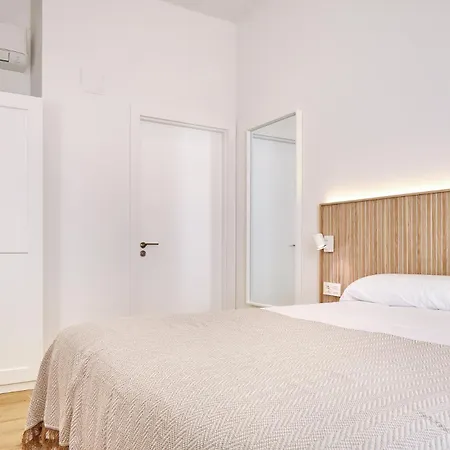 Always Easy I Kaia Collection * Zarautz